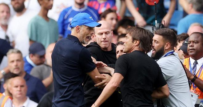 Premier League : Conte minimise son altercation avec Tuchel et pense échapper à une suspension