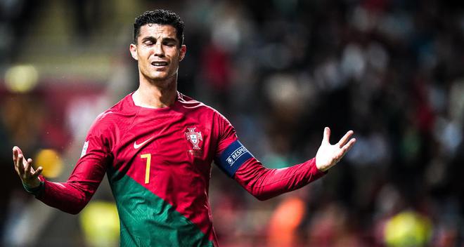 Manchester United – Mercato : Cristiano Ronaldo a parlé d'avenir à un psy, sa mère fait 2 annonces fortes !