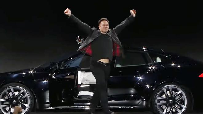 Elon Musk délaisse Tesla depuis qu’il a acheté Twitter, et ça commence à se voir