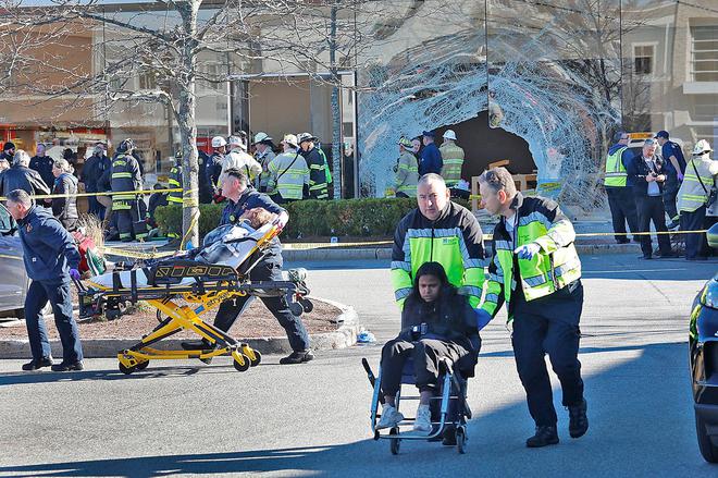 Une voiture fait irruption dans un Apple Store, a occasionné plusieurs blessés et 1 mort : Apple réagit