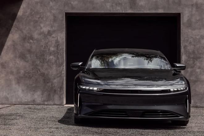 Elon Musk attaque Lucid Motors, le rival de Tesla