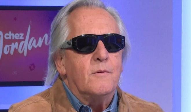 Gilbert Montagné : pourquoi le chanteur ne quitte jamais ses lunettes noires ?