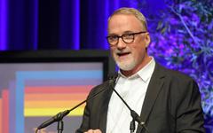 David Fincher honoré par le monde du cinéma français avec un César d'honneur