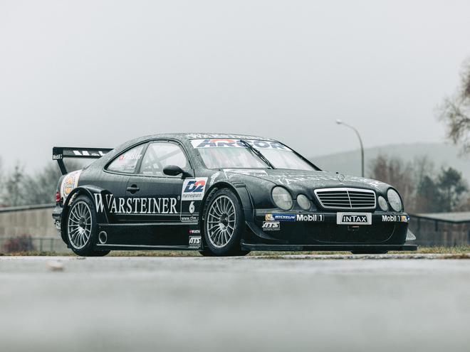 Une CLK DTM de 2000 aux enchères chez RM Sotheby's