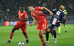 « Je ne suis pas du genre à quitter le bateau » : Pavard exclut de partir du Bayern Munich à l’été 2023