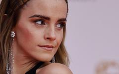 L’actrice Emma Watson et son frère lancent leur propre marque de gin à base de raisin français