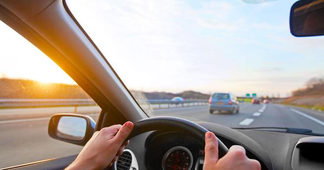 Sur l'autoroute, en cas d'incidents, mieux vaut connaître les conduites à tenir pour éviter le pire