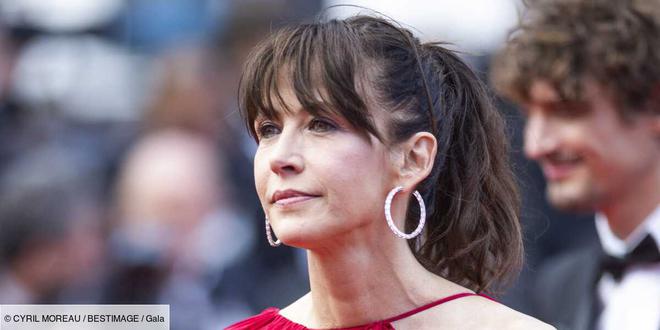 “En dehors de la différence d’âge…” : Sophie Marceau fait une révélation sur son premier amour Andrzej Żuławski