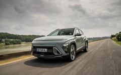 Essai Hyundai Kona Hybrid (2023) : un petit SUV qui voit grand !