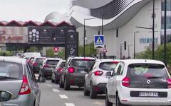 Le marché automobile français a confirmé sa reprise au mois de juillet, porté par les groupes Renault et Volkswagen, selon les chiffres de ventes publiés par les constructeurs