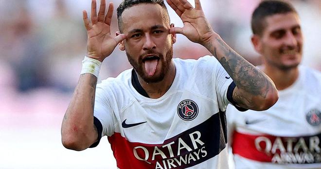 PSG : le père de Neymar dément les envies de départ de son fils