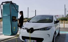 Toulouse-Blagnac : une station de recharge ultra‐rapide pour les voitures électriques