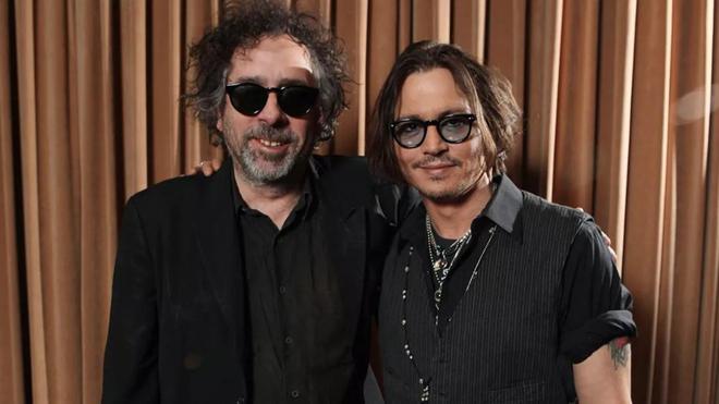 Tim Burton défend Johnny Depp « victime de la cancel culture » : « J’ai toujours vu la société comme un village en colère »