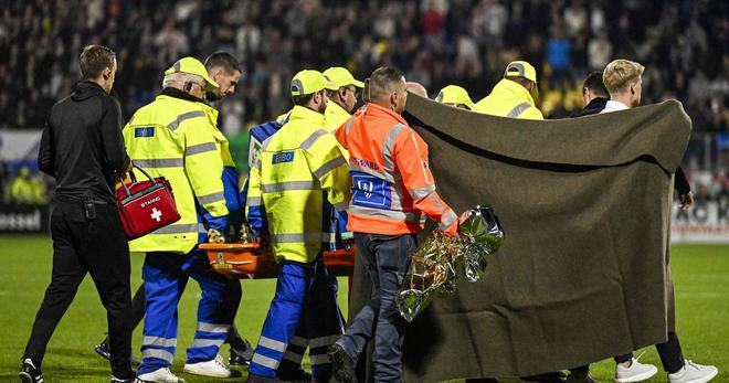 Foot : le match Waalwijk-Ajax arrêté après un malaise du gardien local