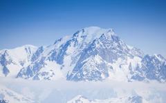 Le mont Blanc a perdu plus de 2 mètres en 2 ans : que s'est-il passé ?