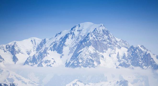 Le mont Blanc a perdu plus de 2 mètres en 2 ans : que s'est-il passé ?