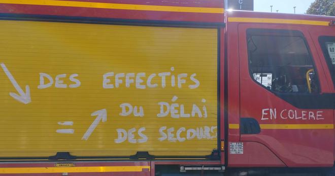 «On fait 36 métiers» : en Loire-Atlantique, les sapeurs-pompiers réclament plus de moyens