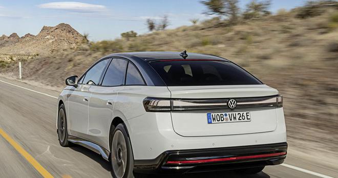 CES 2024 : Volkswagen installera ChatGPT dans ses véhicules de série dès le deuxième trimestre
