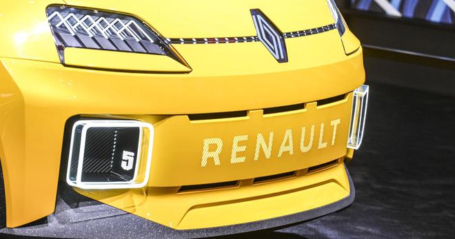 Renault renonce à mettre en Bourse sa filiale Ampère