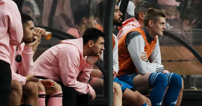 «C'est aussi simple que je l'ai déjà dit, je ne pouvais pas jouer» : Messi s’explique après son absence à Hong Kong