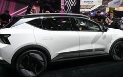 Le Renault Scenic électrique nommé «voiture de l'année» 2024
