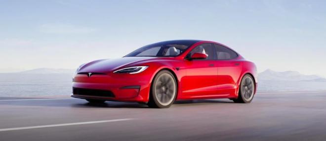 Le constructeur automobile américain Tesla a livré moins de véhicules au premier trimestre que sur la même période de l'année précédente, des résultats inférieurs aux attentes du marché