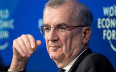 «Sauf surprise», la première baisse de taux de la BCE devrait avoir lieu le 6 juin, estime Villeroy de Galhau