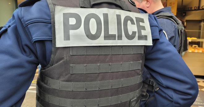 Rodéo dans le centre-ville de Nantes : un jeune interpellé sur une moto volée, un policier blessé