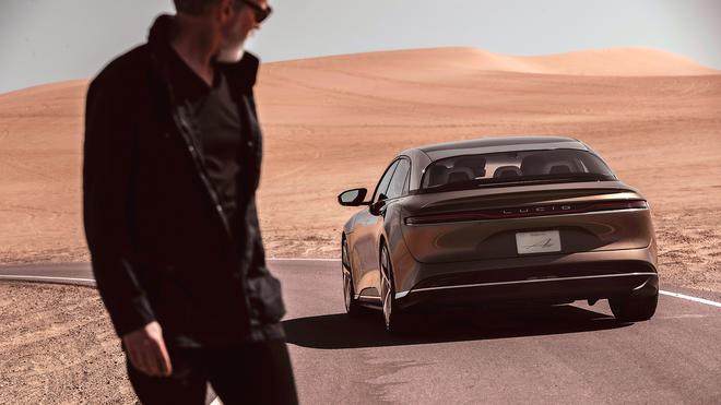 L’Arabie saoudite fait un gros chèque au constructeur américain Lucid