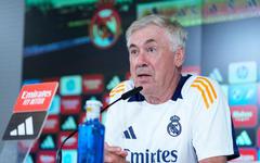 Foot - Real Madrid - Carlo Ancelotti, entraîneur du Real Madrid : « Mbappé s'est très bien intégré dans le vestiaire »