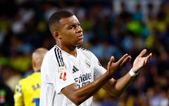 Liga : un ancien joueur du Real aurait aimé que Mbappé prenne le ballon du penalty à Vinicius