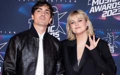 «Meilleur mois de ma vie» : Louane officialise ses fiançailles avec son compagnon, Florian Rossi