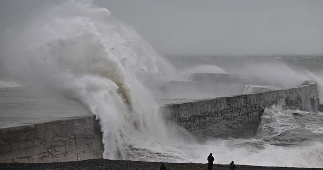 Tempête Eowyn : le Morbihan en alerte, à quoi faut-il s’attendre aujourd’hui ?