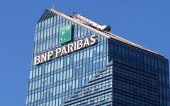BNP Paribas signe une nouvelle année record et voit la banque de détail se redresser