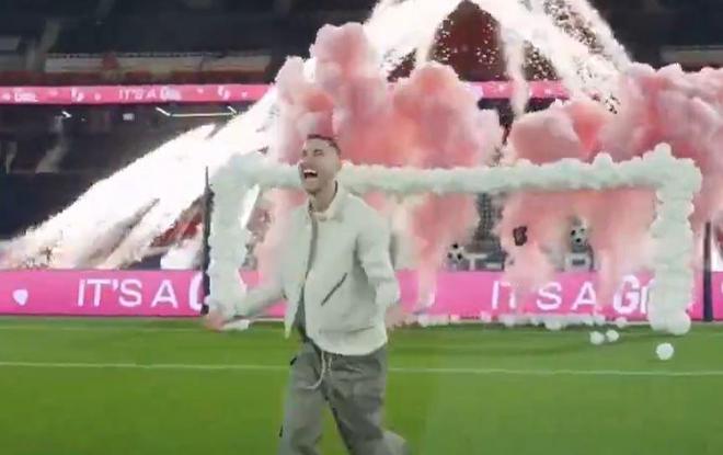«C’est une fille !», Lucas Hernandez révèle le sexe de son enfant au Parc des Princes... en tirant un penalty
