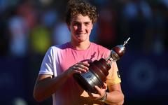 Fonseca remporte son premier tournoi ATP à Buenos Aires !