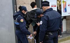 Nantes : une expérimentation pour limiter l’embrigadement des jeunes dans le narcotrafic