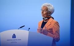 La croissance de la zone euro sera menacée en cas de guerre tarifaire, estime Christine Lagarde