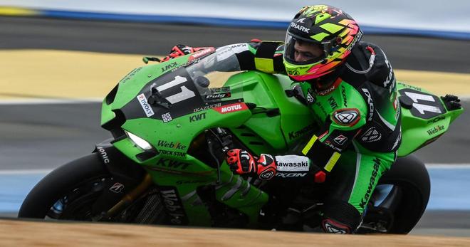 24 Heures motos : un duel entre Kawasaki et Yamaha à trois heures du dénouement
