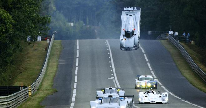 «Un moment incroyable et inattendu», rencontre avec l’auteur de la photo la plus iconique des 24 Heures du Mans
