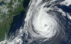 L’ex-ouragan géant Erin change de cible et fonce vers l’Europe : voici ce qui nous attend à partir de lundi