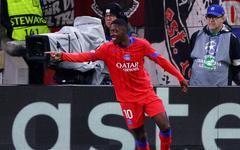 PSG : «Je suis un peu entré sur la pointe des pieds», raconte un Ousmane Dembélé déjà décisif