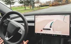 Tesla met fin au FSD à vie pour passer à un abonnement mensuel, les utilisateurs n’en peuvent plus