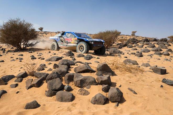 Dakar 2026 : Loeb sur le podium, encore un espoir ?
