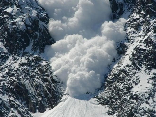 Météo France alerte sur un fort risque d’avalanches dans l’ensemble des massifs alpins