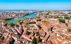 Crues : la Garonne maintenue en alerte rouge au moins jusqu'à lundi