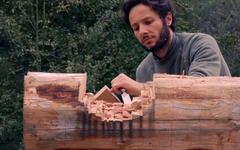 «Mon anniversaire le plus spécial» : où se trouve la cabane en bois que Vianney construit seul depuis l’été dernier ?