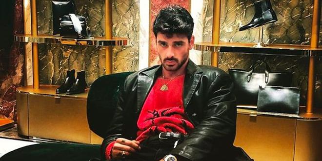 Michele Morrone (365 Dni) se lance sur TikTok et dévoile ses chansons !
