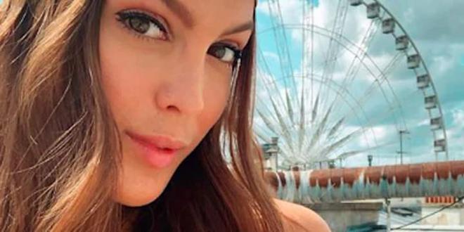 Iris Mittenaere ose le total look en cuir et fait chavirer ses fans !