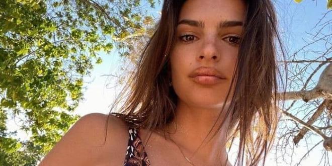 Emily Ratajkowski s’affiche entièrement nue et dévoile son baby bump !